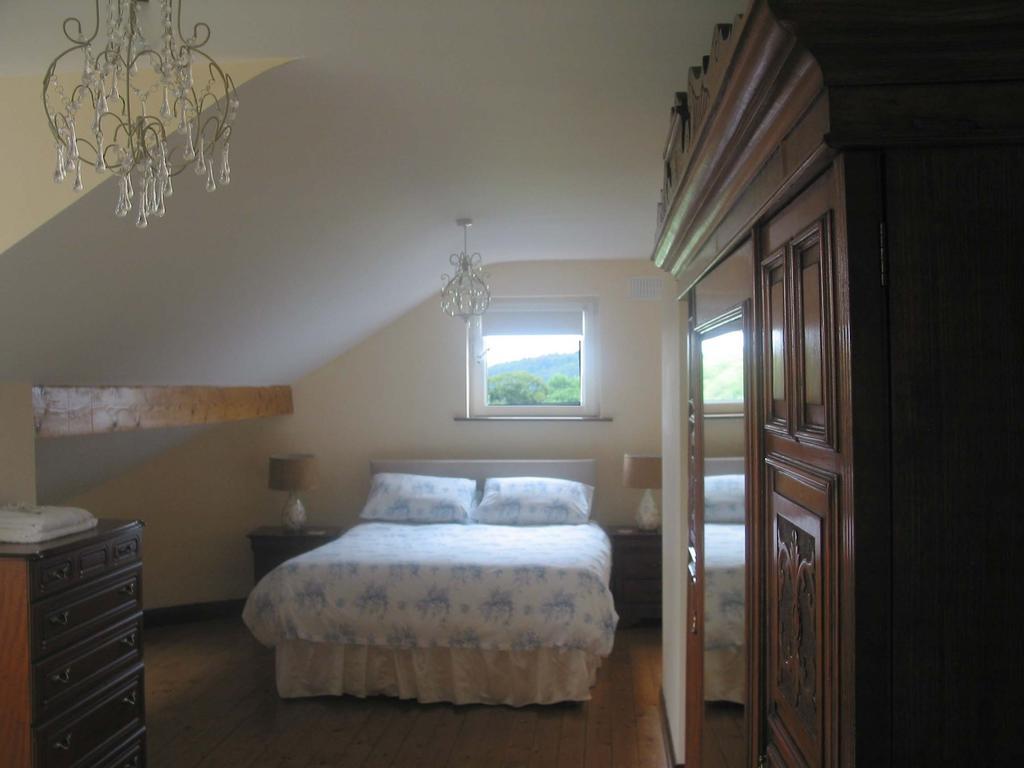 White Hill Country House B&B Castleblayney Ruang foto